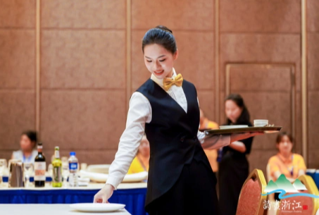 乐享旅游酒店有限公司轮播图2